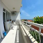 In St. With Terrace Apartamento Sveti Vlas