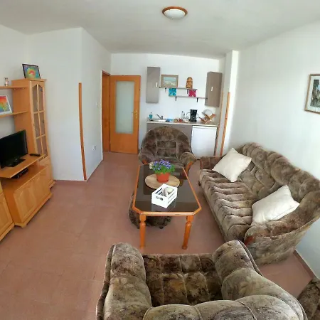 Апартаменты In St. With Terrace Свети-Влас