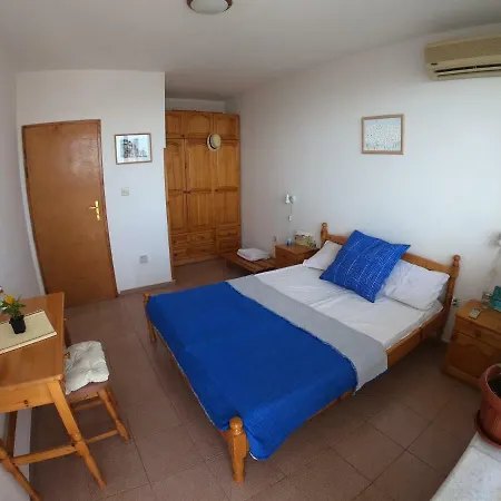 Apartman In St. With Terrace