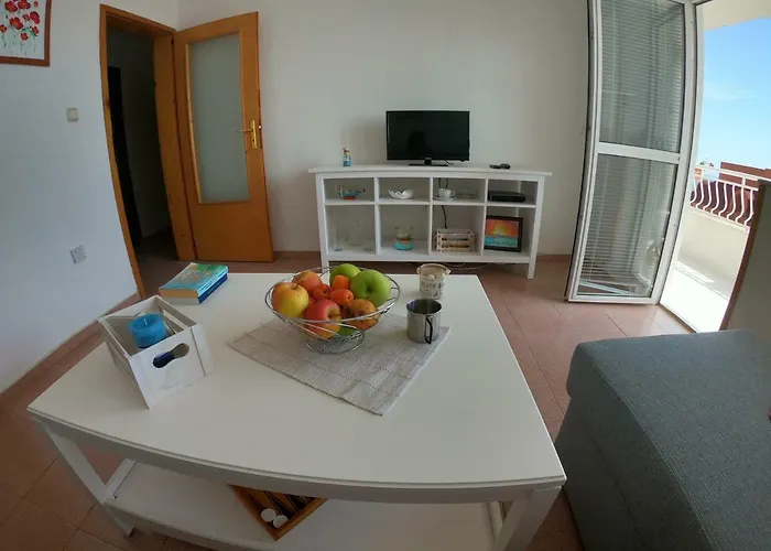 Апартамент In St. With Terrace