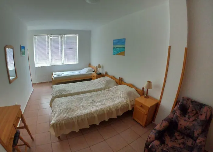 In St. With Terrace Апартамент Свети Влас